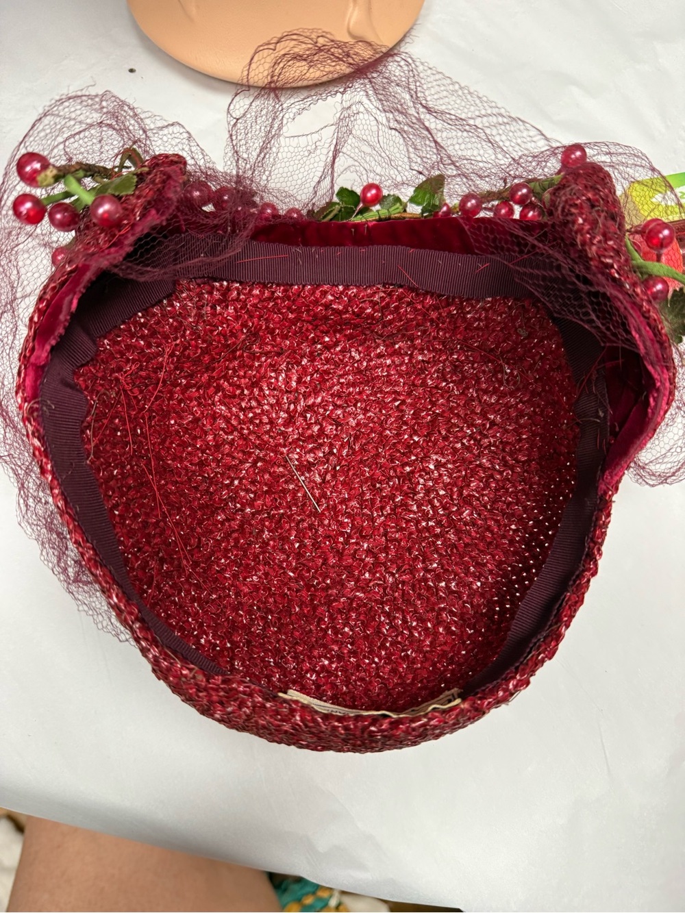 Vintage Eraine Wendling Berry Cocktail Hat with Veil and Bead Trim - Picture 7 of 8